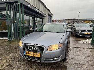 Audi A4 2.0 TDI picture 2