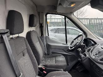 Ford Transit 2.2 TDCI 92KW AIRCO L2H2 picture 12