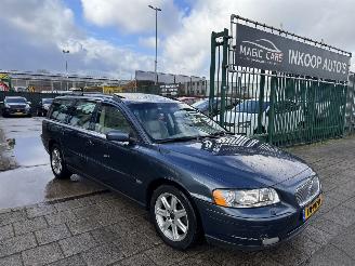 Volvo V-70 2.5 Turbo 154KW Momentum Automaat picture 3