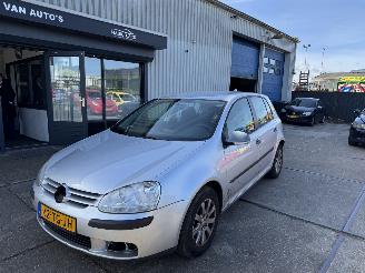 Schadeauto Volkswagen Golf 1.9 TDI Airco 2006/8