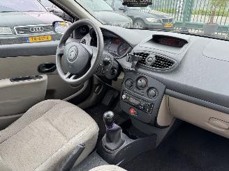 Renault Clio 1.2 16V 55KW picture 6