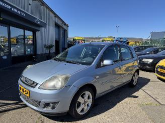 Schadeauto Ford Fiesta 1.3 8V AIRCO 5-DEURS 2007/8