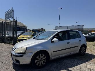 Damaged car Volkswagen Golf 1.6 AIRCO AUTOMAAT 2005/1