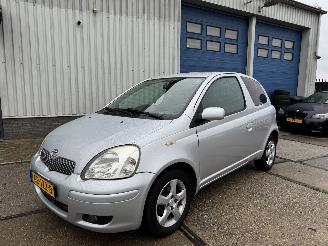 Damaged car Toyota Yaris 1.3 AIRCO 2005/2