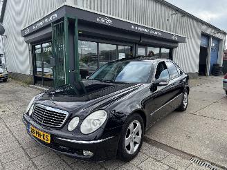 Schadeauto Mercedes E-klasse E320 Avantgarde Aut Keyless 2004/6