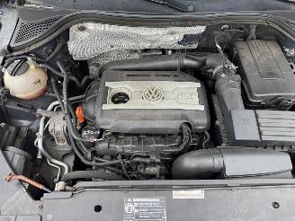 Volkswagen Tiguan 2.0 TSI 4-MOTION AUTOMAAT picture 10