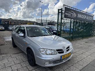 Nissan Almera 1.8 AIRCO picture 2