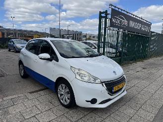 Peugeot 208 1.2 VTI AIRCO 5-DEURS picture 2
