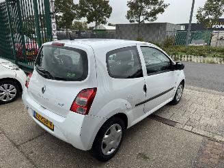 Renault Twingo 1.2 16V AIRCO picture 5