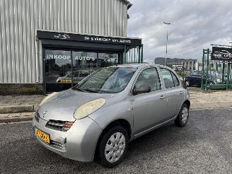 Vaurioauto  passenger cars Nissan Micra 1.2 AUTOMAAT 2003/8