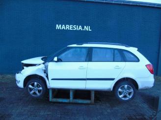 Démontage voiture Skoda Fabia Fabia II Combi, Combi 5-drs, 2007 / 2015 1.2 TDI 12V Greenline 2011/6