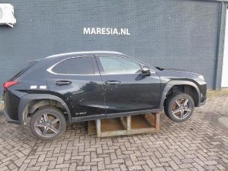 disassembly passenger cars Lexus UX UX, SUV, 2019 250h 2.0 16V 2020/8
