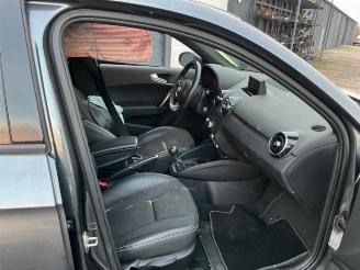 Audi A1 A1 Sportback (8XA/8XF), Hatchback 5-drs, 2011 / 2018 1.4 TFSI 16V 122 picture 5