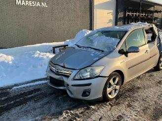 Toyota Auris Auris (E15), Hatchback, 2006 / 2012 1.8 16V HSD Full Hybrid picture 2