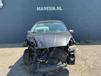 Coche siniestrado Ford Fiesta Fiesta 6 (JA8), Hatchback, 2008 / 2018 1.0 SCI 12V 80 2016/12