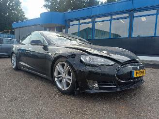  Tesla Model S 85 Base 2016/3