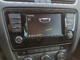 Skoda Octavia 1.2 TSI Grt Amb Bns picture 10