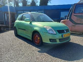 Schadeauto Suzuki Swift 1.3 Exclusive 2009/9