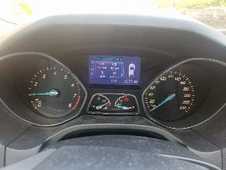 Ford Focus Wagon 1.0 EcoBoost Titanium picture 7