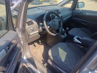 Opel Zafira 1.6 111 years Edition picture 5