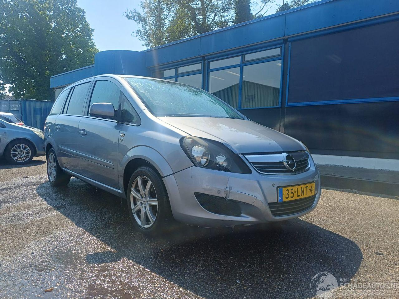 Opel Zafira 1.6 111 years Edition