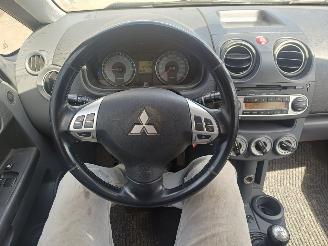 Mitsubishi Colt 1.3 Intro Edition picture 6