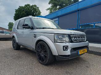 Vaurioauto  passenger cars Land Rover Discovery 3.0 SDV6 HSE 2015/1