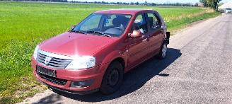 Vrakbiler auto Dacia Logan  2012/4