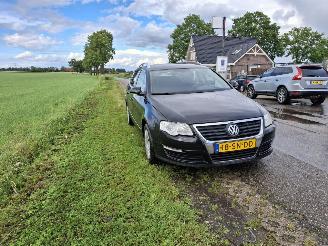 Volkswagen Passat 2.0 TDI picture 4