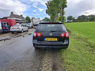Volkswagen Passat 2.0 TDI picture 5
