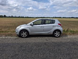 Hyundai I-20 1.2 16V picture 2