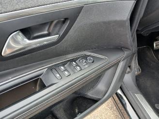 Peugeot 5008  picture 8