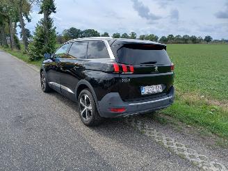 Peugeot 5008  picture 2