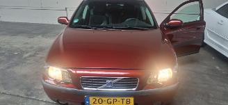 Volvo S-60 2.4 T picture 4