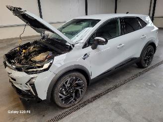 krockskadad bil auto Renault Symbioz 1.6 e-Tech 105-KW Automaat Alpine 2025/4