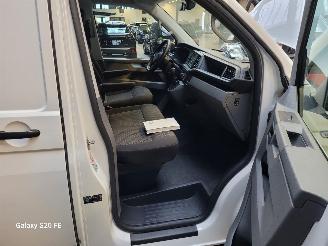 Volkswagen Transporter L1H1 2.0 TDi 110-KW DSG Bestelwagen picture 15