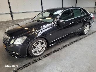 Schadeauto Mercedes E-klasse 350 Limo 215-KW Automaat AMG Panoramadak 2010/7