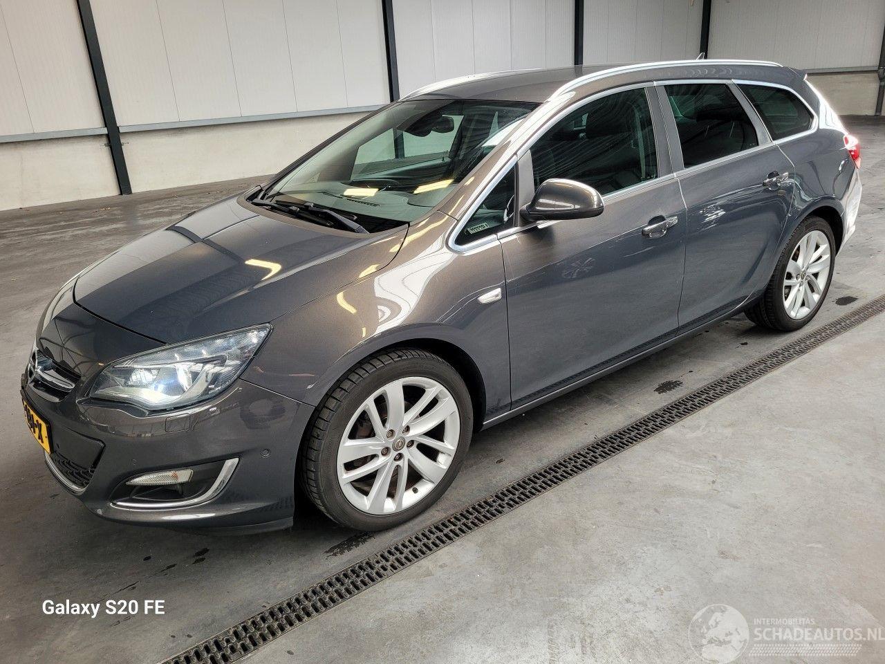 Opel Astra Sports Tourer 1.4 Turbo 140-PK 6-Bak Sport+