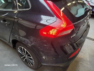 Volvo V-40 2.0 D2 88-KW Automaat 5drs Momentum picture 5