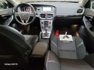 Volvo V-40 2.0 D2 88-KW Automaat 5drs Momentum picture 17