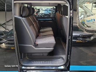 Opel Vivaro Lang 2.0 Diesel 130-KW Automaat Dubbel-Cabine picture 17