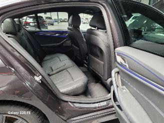 BMW 5-serie 520d Limo 120-KW Automaat M-Sport picture 14