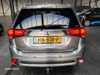 Mitsubishi Outlander 2.0 PHEV 89-KW Automaat 4-WD Executive picture 14