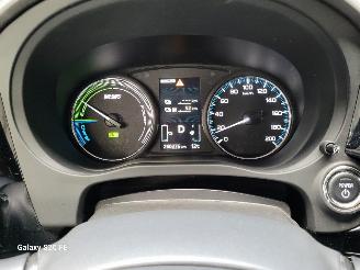 Mitsubishi Outlander 2.0 PHEV 89-KW Automaat 4-WD Executive picture 21