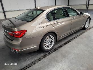 BMW 7-serie 730d 195-KW Automaat High-Executive picture 2