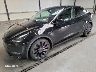 Schadeauto Tesla Model Y Performance 393-KW Automaat AWD 2022/9