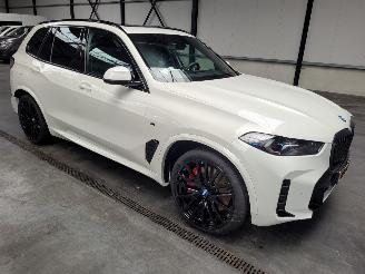 Schadeauto BMW X5 50e 360-KW Automaat X-Drive M-Sport 2025/1
