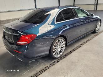 Mercedes E-klasse 220d Limo 120-KW Automaat AMG picture 2