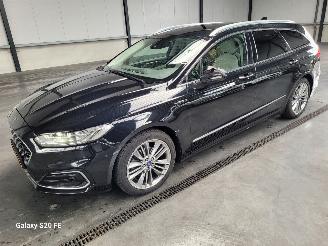 Schadeauto Ford Mondeo Wagon Hybrid 2.0 HEV 103-KW Automaat Vignale 2021/6
