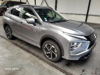 škoda osobní automobily Mitsubishi Eclipse Cross 2.4 PHEV 72-KW Automaat AWD Executive 2022/11